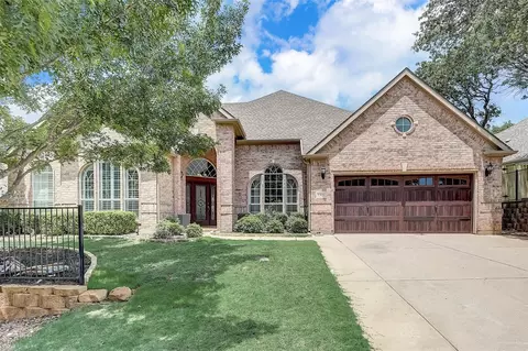 1307 Ballycastle Ln, Corinth, TX 76210