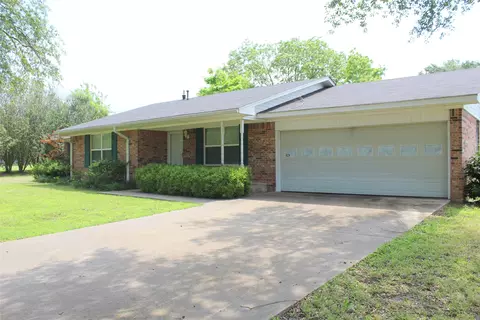304 Lee Ray Dr, Winnsboro, TX 75494