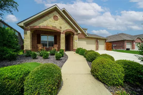 1403 E Collins Blvd, Wylie, TX 75098