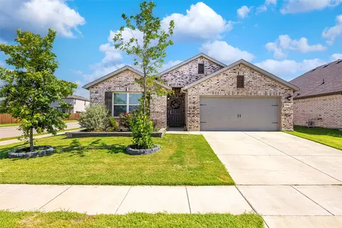 1901 Elderberry St, Royse City, TX 75189