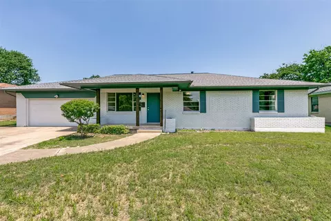 2625 Whitewood Dr, Dallas, TX 75233