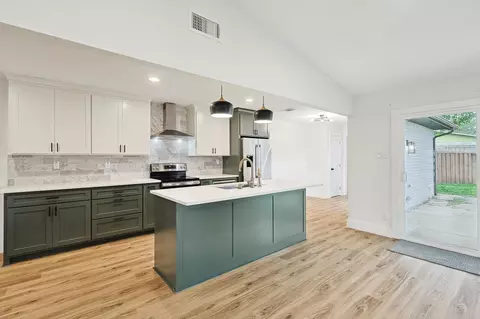 Kitchen - 6408 Apache Ct, Plano, TX 75023 photo 1 of 3
