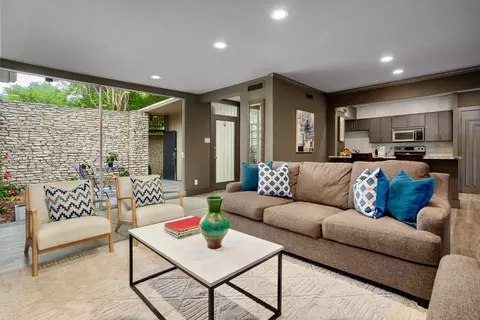 4500 Westridge Ave #24, Fort Worth, TX 76116