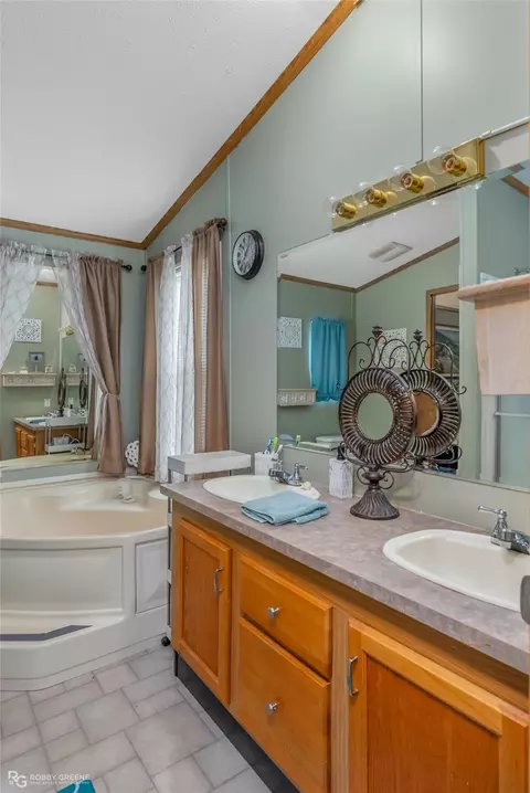 401 Fuller St, Doyline, LA 71023 photo 9