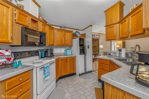 401 Fuller St, Doyline, LA 71023 photo 4