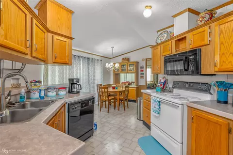 401 Fuller St, Doyline, LA 71023 photo 6