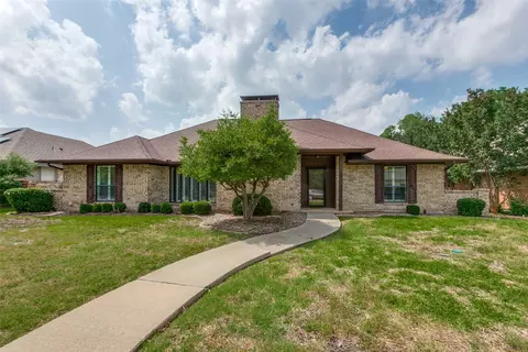 3337 Treehouse Ln, Plano, TX 75023