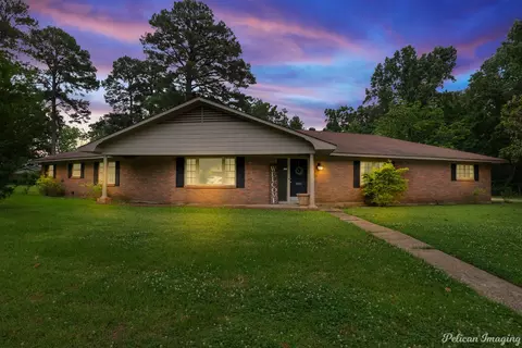 3033 Hayes Dr, Shreveport, LA 71118