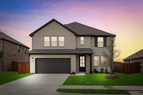 1920 Sand Springs St, Forney, TX 75126