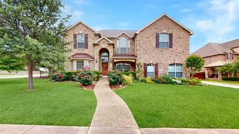 2310 Creekedge Ct, Corinth, TX 76210
