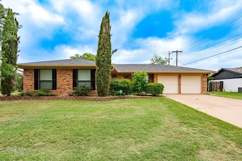 1004 Chriswood, Abilene, TX 79601