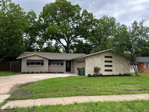 2503 Skylark Dr, Arlington, TX 76010