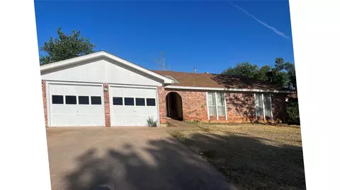 3026 Vine St, Abilene, TX 79602