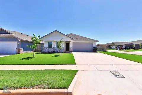 7817 Vineyard Dr, Abilene, TX 79606