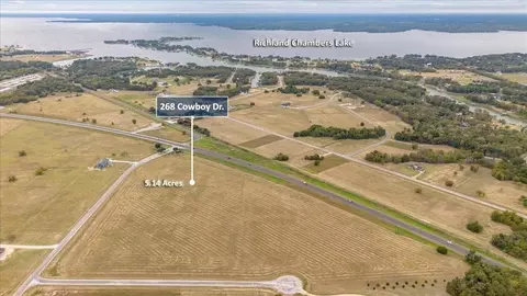 268 Cowboy Dr, Corsicana, TX 75109