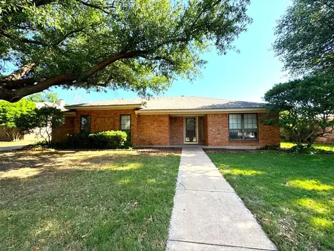 2950 Stonecrest Dr, Abilene, TX 79606
