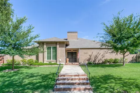 7937 Goodshire Ave, Dallas, TX 75231