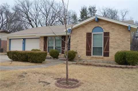 6074 Dunson Dr, Watauga, TX 76148