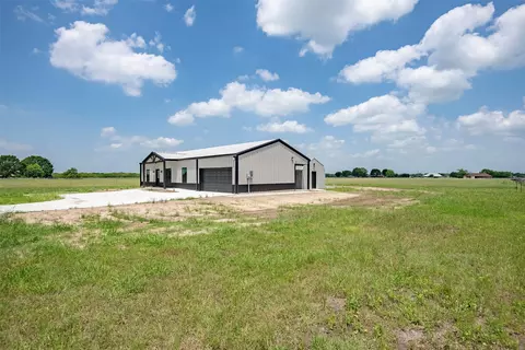 419 Brazier Rd, Ennis, TX 75119