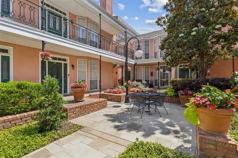 3208 Cole Ave #1210, Dallas, TX 75204
