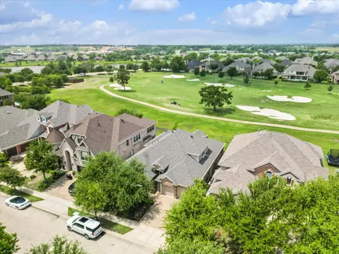 8331 Navisota Dr, Lantana, TX 76226