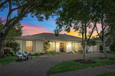 9029 Maguires Bridge Dr, Dallas, TX 75231