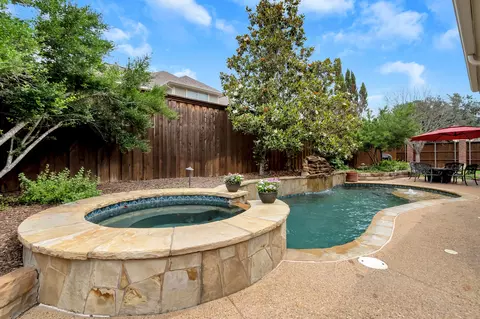 505 Newcastle Ln, Murphy, TX 75094