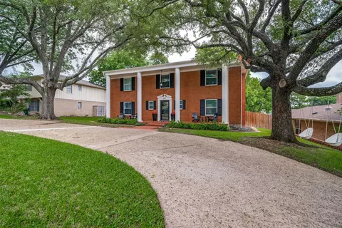 207 Rockbrook Dr, Rockwall, TX 75087