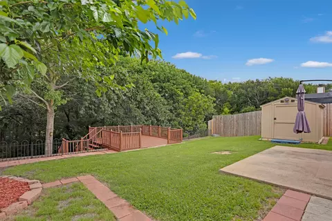 1812 Timberline Ln, Sherman, TX 75092