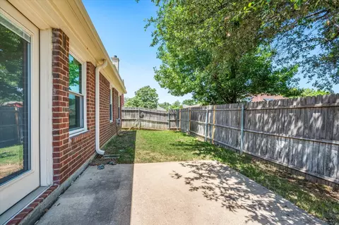 203 Foreman Dr, Euless, TX 76039 photo 31