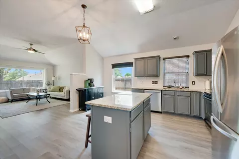 203 Foreman Dr, Euless, TX 76039 photo 13