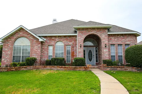 1125 Wildflower Ln, Mesquite, TX 75149