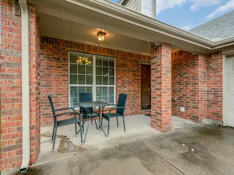 8005 Laughing Waters Trl, Mckinney, TX 75070