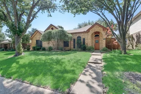 3500 Jonquil Ln, Rowlett, TX 75089