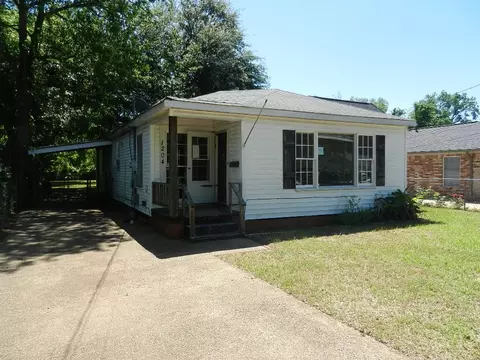 1204 Dudley Ln, Bossier City, LA 71112