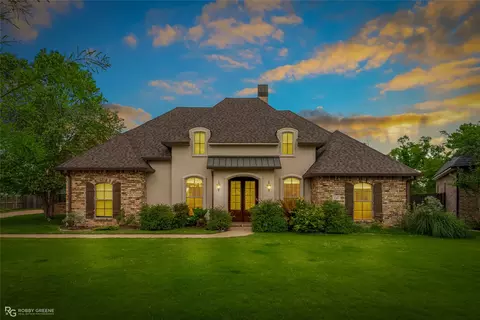 1047 Spanish Moss Cir, Bossier City, LA 71111