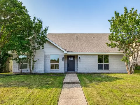 1916 Boulder Dr, Plano, TX 75023