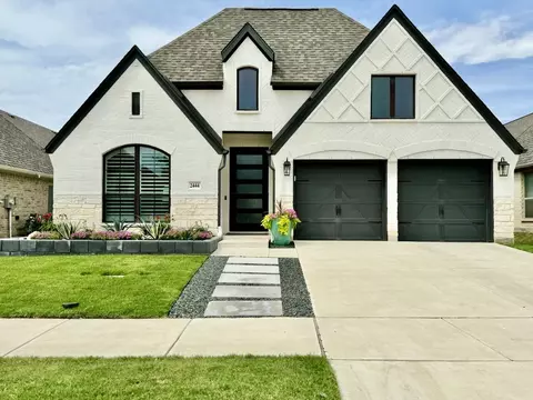 2444 Lazy Dog Ln, Northlake, TX 76247