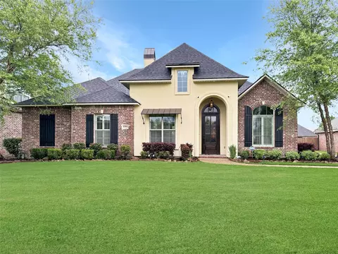 9395 Milbank Dr, Shreveport, LA 71115
