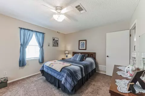 Bedroom - 758 Maxx Rd, Mead, OK 73449 photo 2 of 4