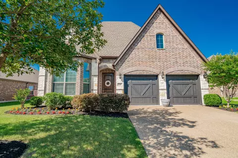 1269 Flamingo Rd, Forney, TX 75126
