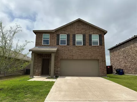 6121 Harrah Ln, Forney, TX 75126