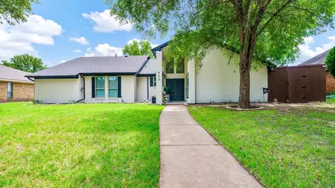 922 Thoreau Ln, Allen, TX 75002