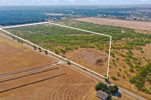 100 Postmaster Ln, Argyle, TX 76226 photo 27