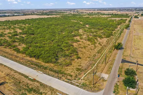 100 Postmaster Ln, Argyle, TX 76226 photo 13