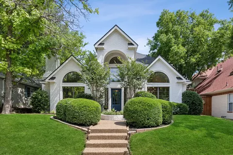 8916 Club Creek Cir, Dallas, TX 75238