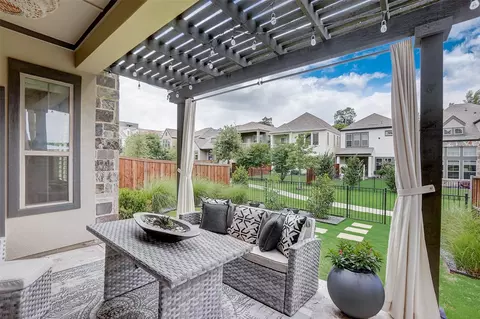 639 Aspen Valley Ln, Dallas, TX 75208