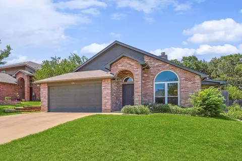 1210 Hidden Oaks, Mansfield, TX 76063