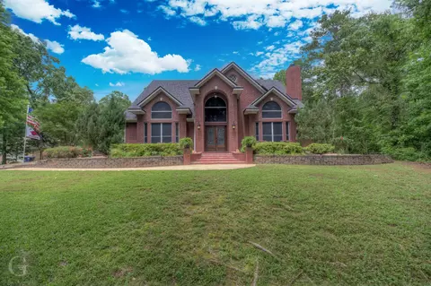 2840 E Linton Rd, Benton, LA 71006