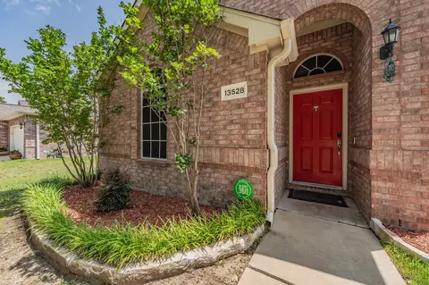 13528 Leather Strap Dr, Haslet, TX 76052